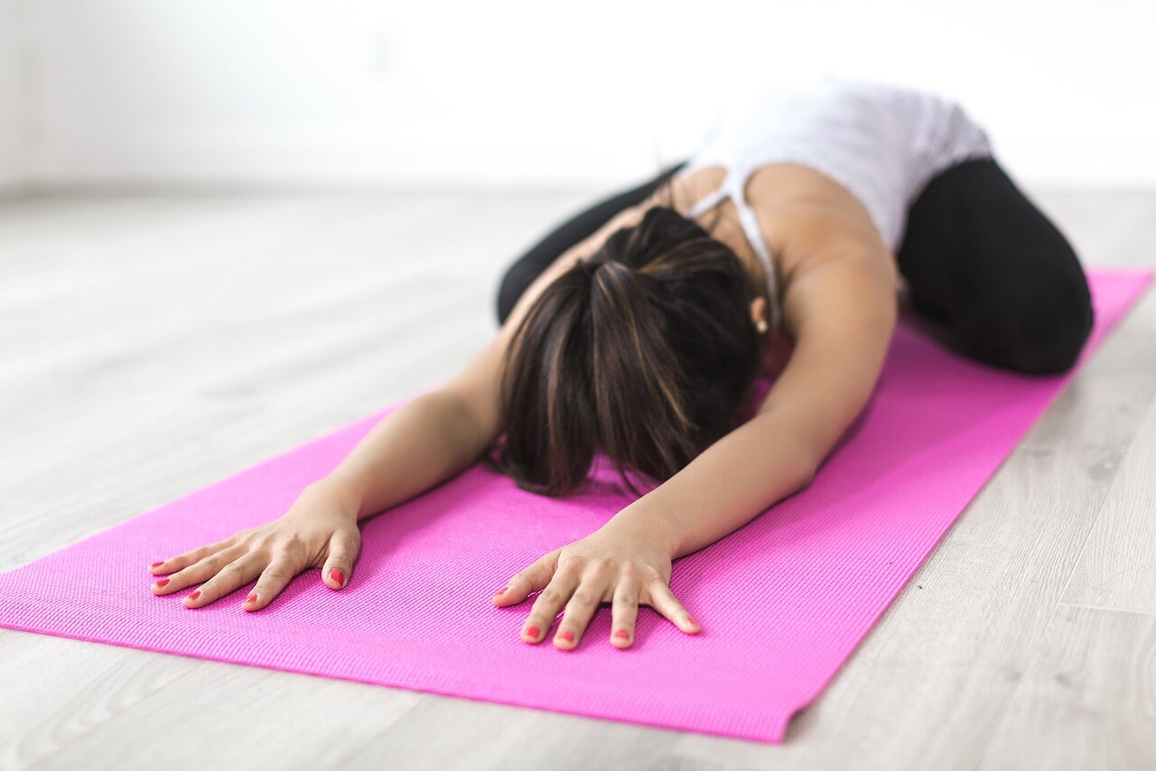 Choisir tapis yoga-pixabay